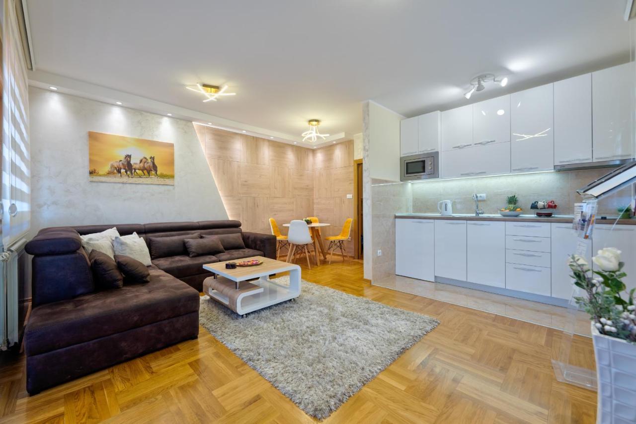 Apartment Papillon 3 Ζλάτιμπορ Εξωτερικό φωτογραφία